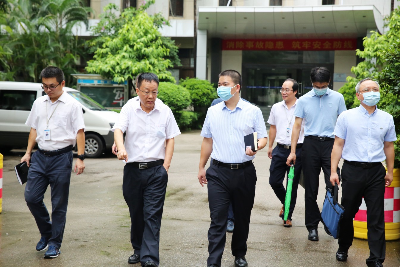 罗湖区左金平副区长率队来米兰体育调研